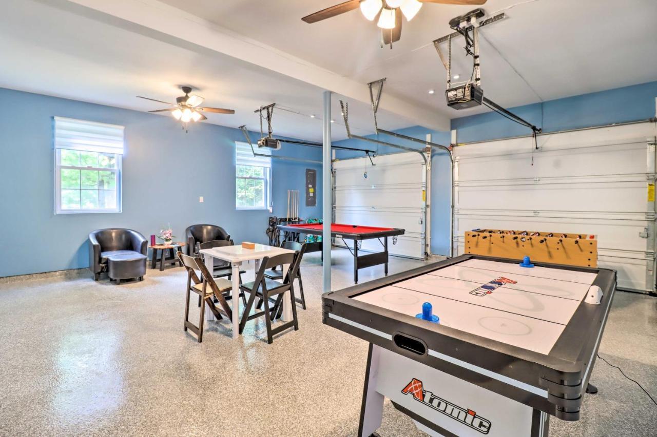 Gorgeous Retreat With Game Room! *