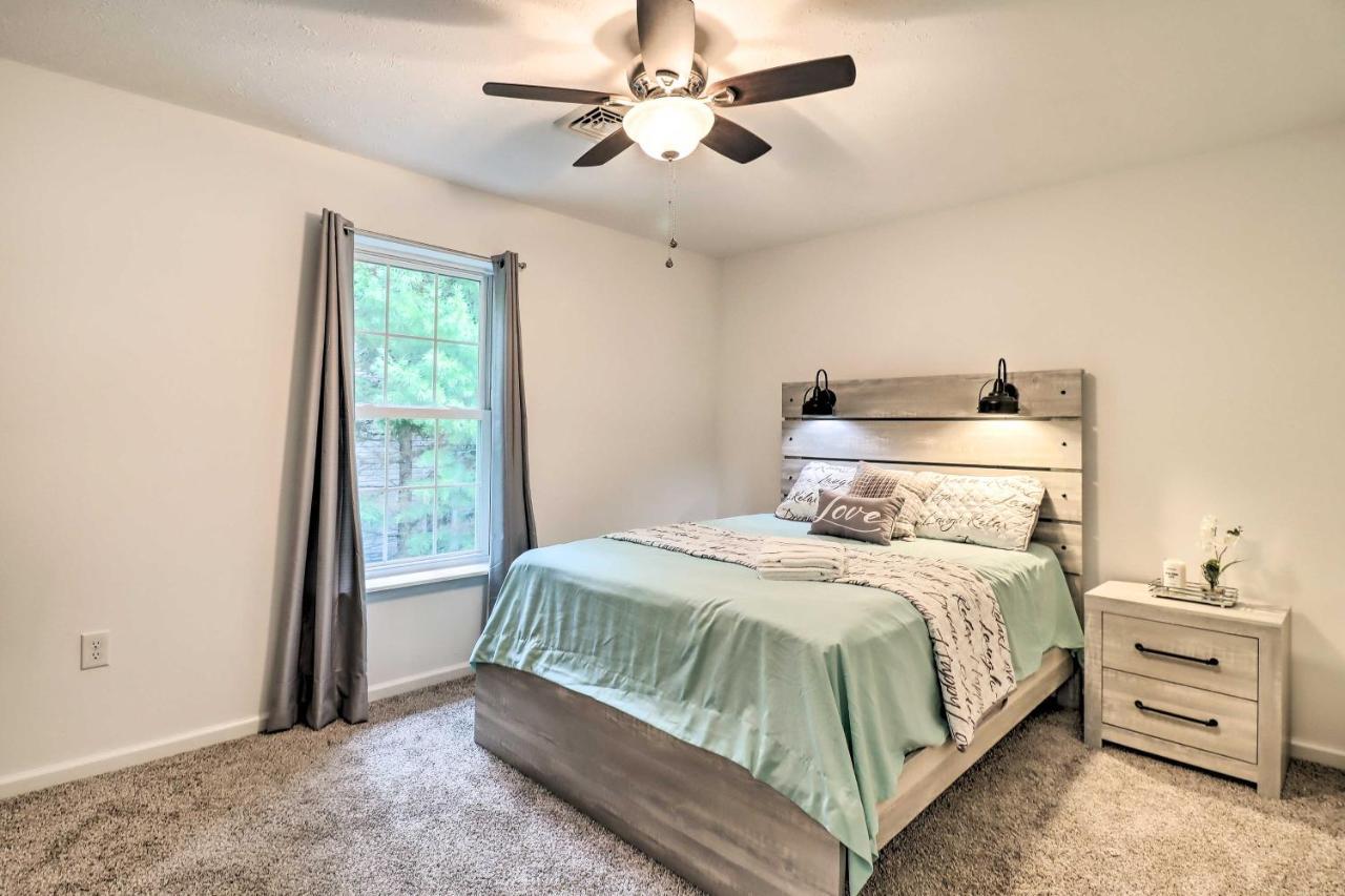 Сasa de vacaciones Gorgeous Retreat With Game Room! Pocono Summit