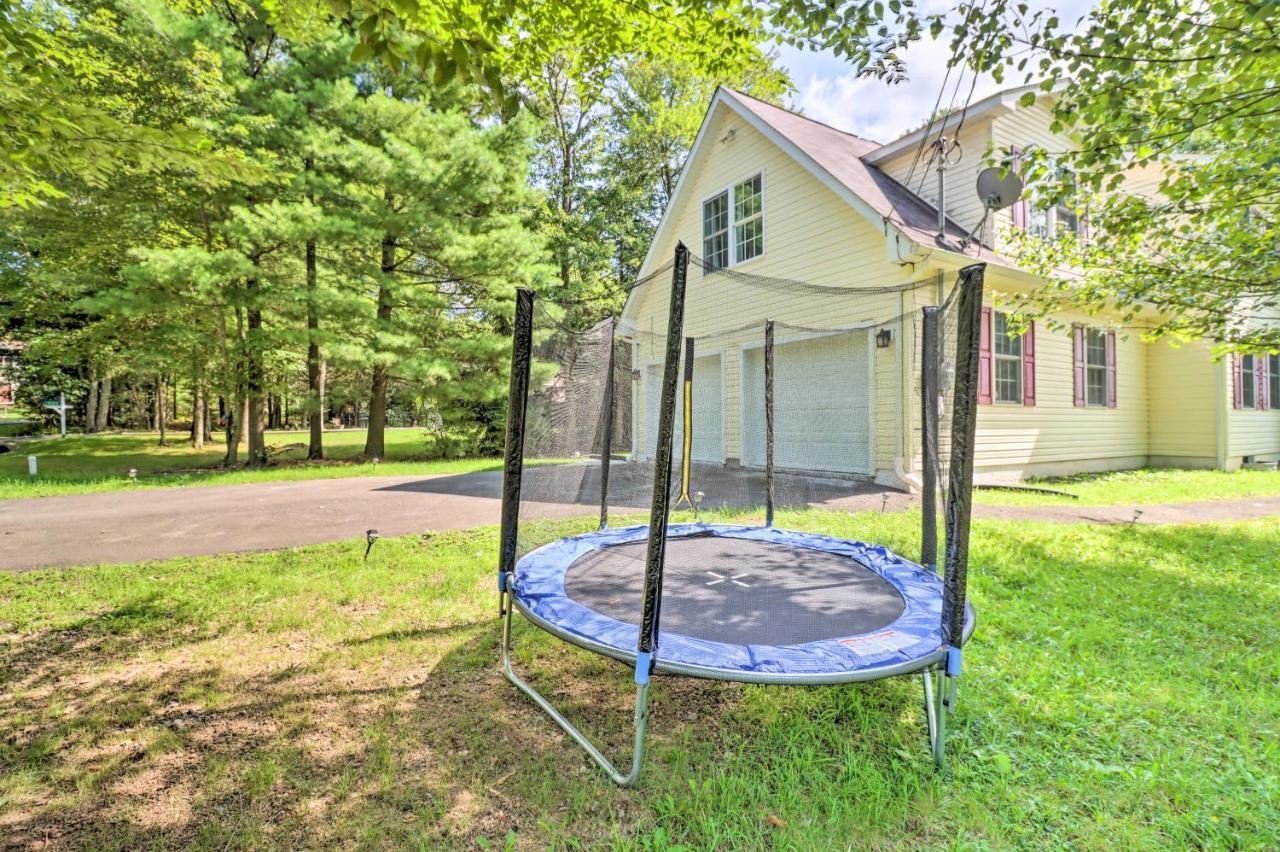 Gorgeous Retreat With Game Room!